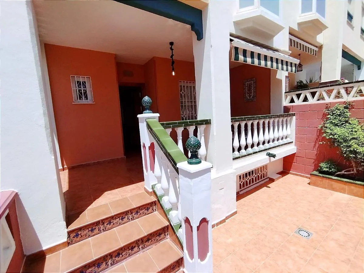Appartamento Casa Playa, Terraza Y Garaje Nerja